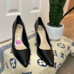 Vince Camuto Pumps